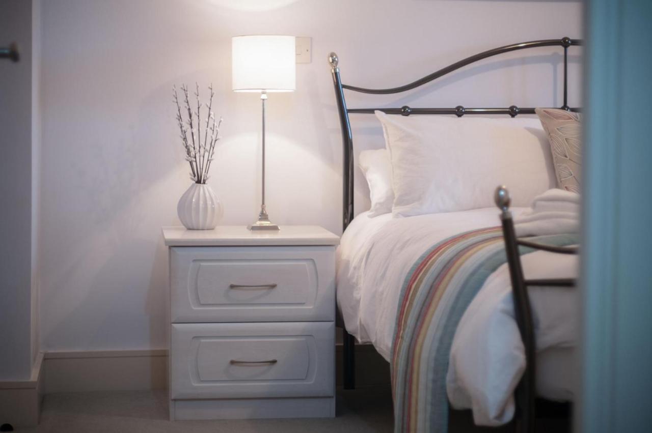 Minarvon - 2 Bedroom Apartment - Saundersfoot Kültér fotó