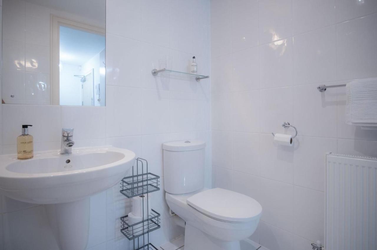Minarvon - 2 Bedroom Apartment - Saundersfoot Kültér fotó